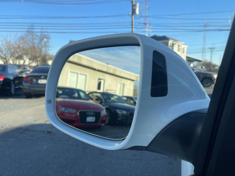 2015 Audi Q7 3.0T quattro S line Prestige