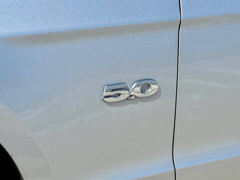 2013 Ford Mustang GT Premium