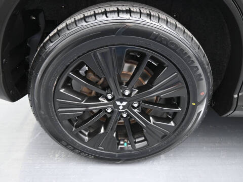 2020 Mitsubishi Eclipse Cross LE