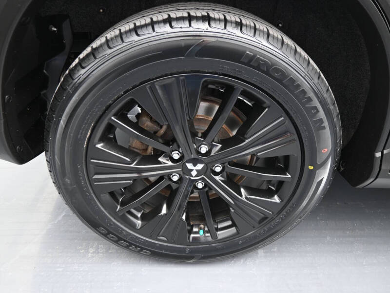 2020 Mitsubishi Eclipse Cross LE