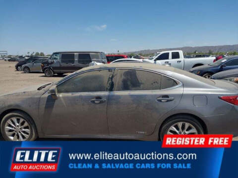 2015 Lexus ES 300h