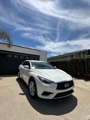 2017 Infiniti QX30