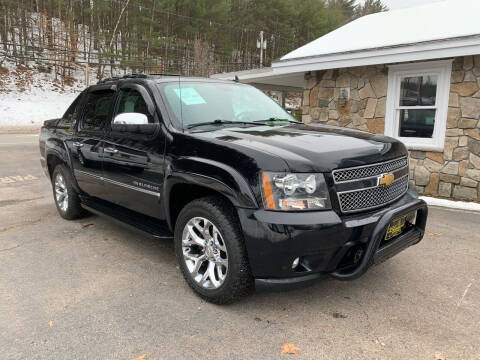 2013 Chevrolet Avalanche for sale at Bladecki Auto LLC in Belmont NH