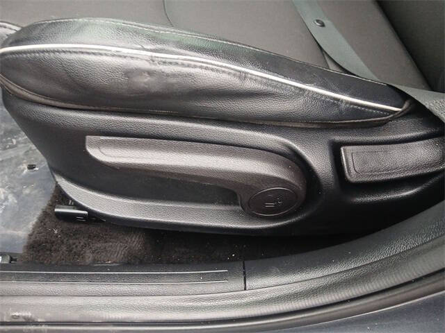 2021 Kia Forte GT Line