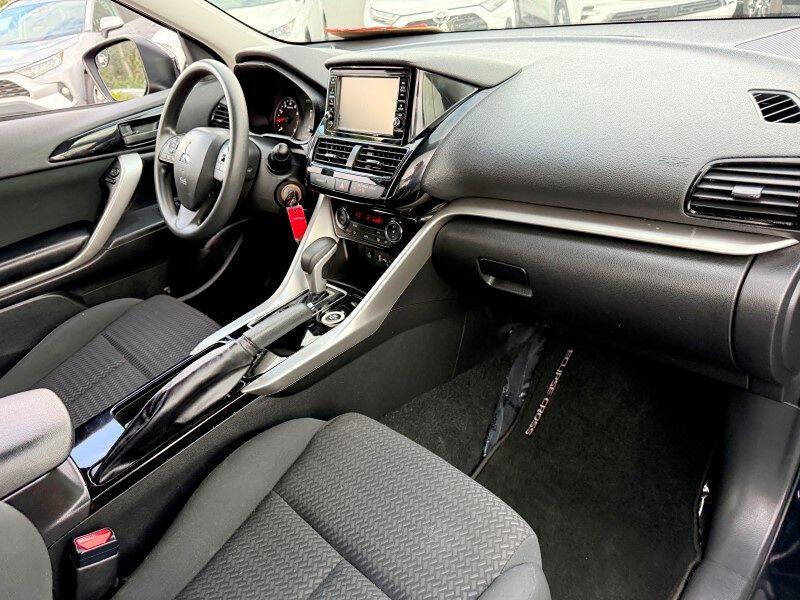 2022 Mitsubishi Eclipse Cross ES