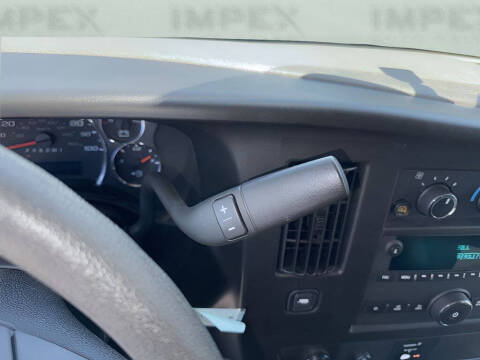 2024 Chevrolet Express 2500