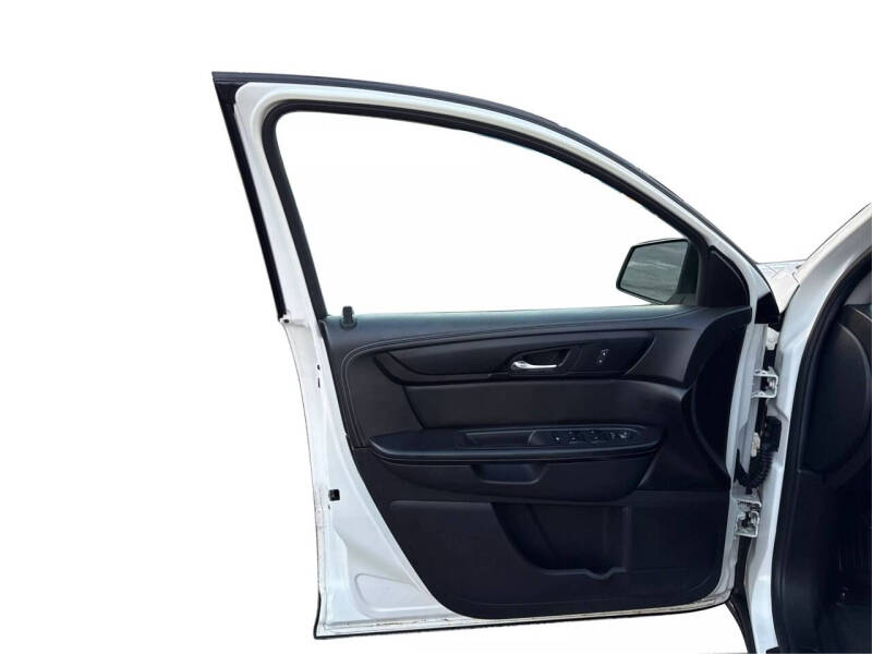 2015 GMC Acadia SLE-2