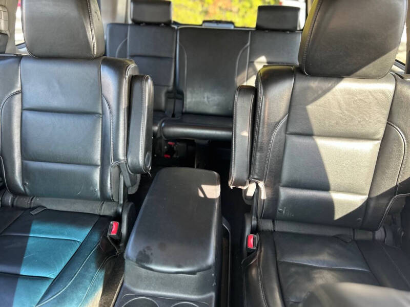 2014 Nissan Armada Platinum