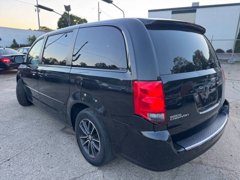 2017 Dodge Grand Caravan GT