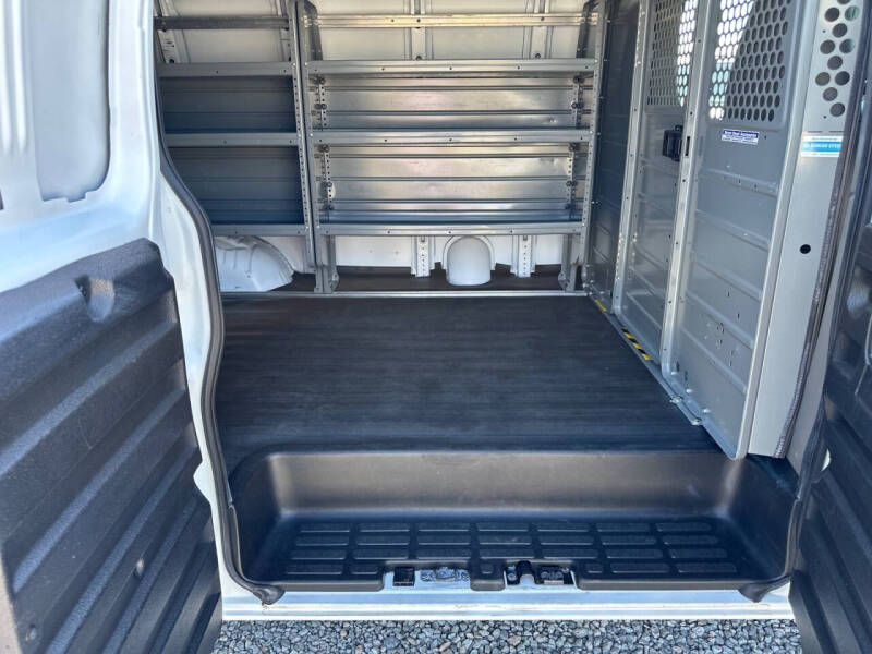 2020 Chevrolet Express 2500