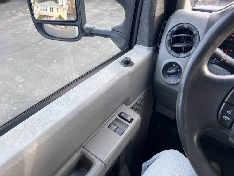 2014 Ford E-Series E-150