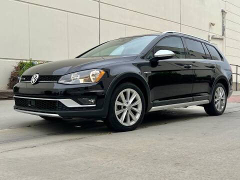 2017 Volkswagen Golf Alltrack for sale at New City Auto - Retail Inventory in South El Monte CA