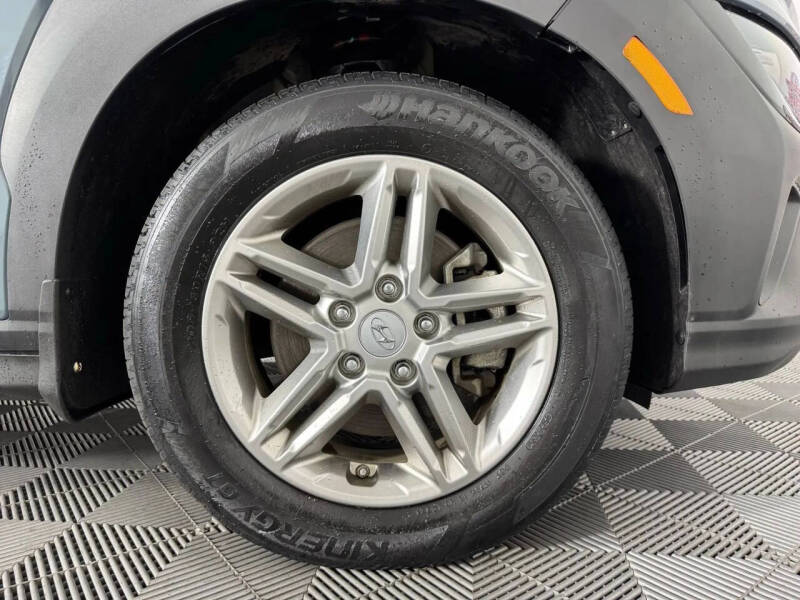 2022 Hyundai Kona SE