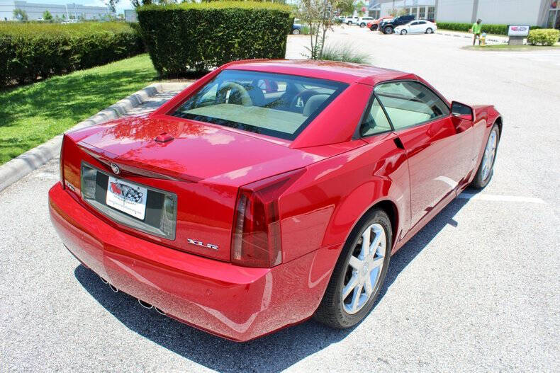 2004 Cadillac XLR