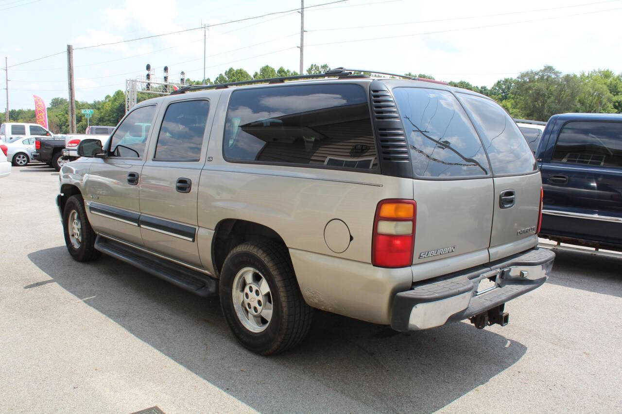 2001 Chevrolet Suburban for sale at Auto Force USA in Elkhart, IN