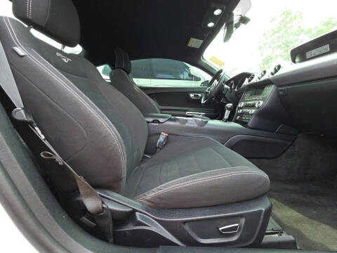 2017 Ford Mustang EcoBoost