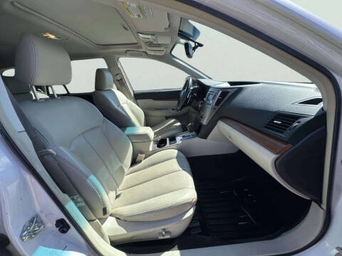 2013 Subaru Outback 2.5i Limited