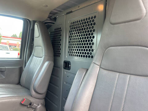 2021 Chevrolet Express 2500