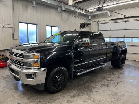 2015 Chevrolet Silverado 3500HD for sale at Sand's Auto Sales in Cambridge MN