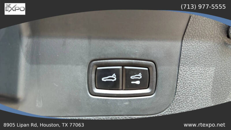 2017 Porsche Panamera