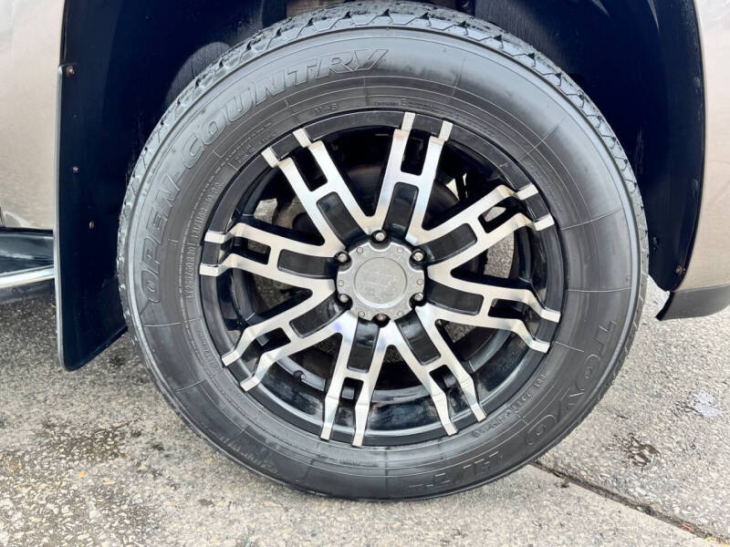 2011 GMC Yukon XL Denali