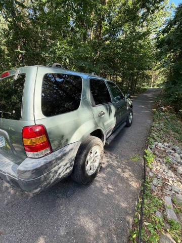 2005 Ford Escape XLT
