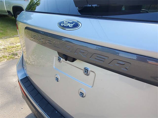 2022 Ford Explorer for sale at Bowman Auto Center in Clarkston, MI