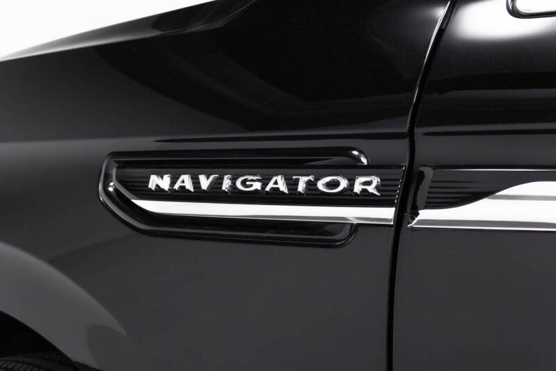 2022 Lincoln Navigator Black Label