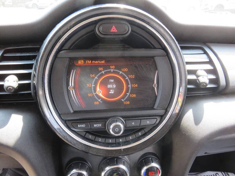 2015 MINI Hardtop 4 Door Cooper