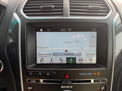 2017 Ford Explorer Platinum