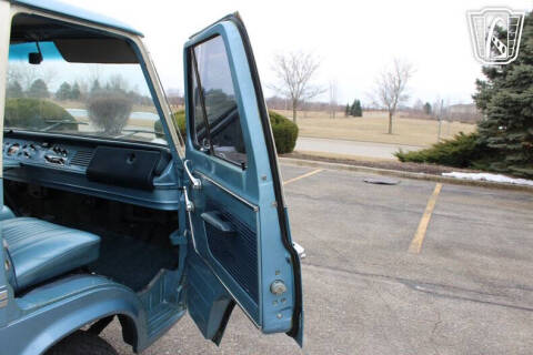 1967 Ford E-150