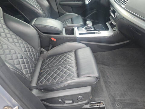 2021 Audi SQ5 3.0T quattro Premium Plus