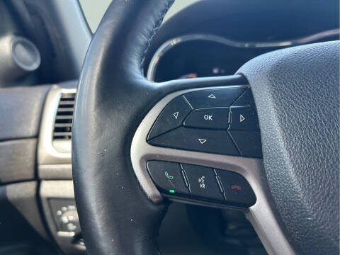 2018 Jeep Grand Cherokee Laredo E