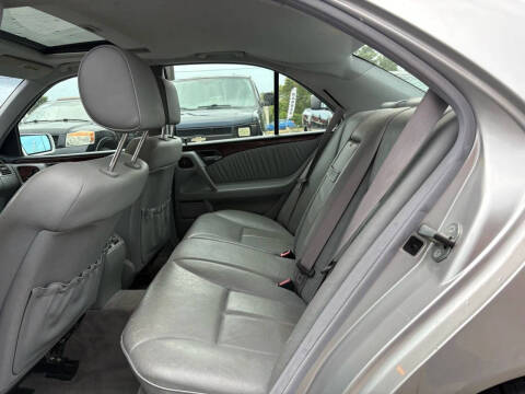 1999 Mercedes-Benz E-Class E 320