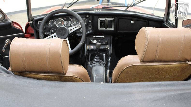 1972 MG B