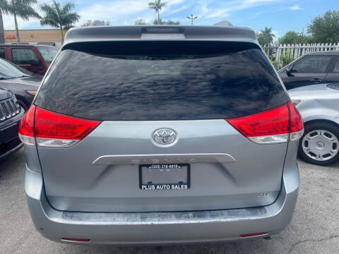 2011 Toyota Sienna XLE 8-Passenger