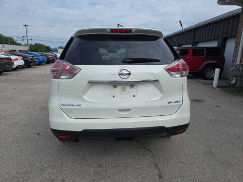 2015 Nissan Rogue SL