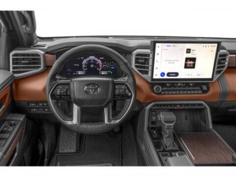 2025 Toyota Sequoia SR5