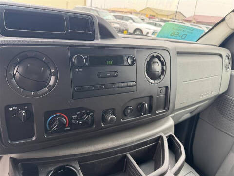 2011 Ford E-Series E-350 SD