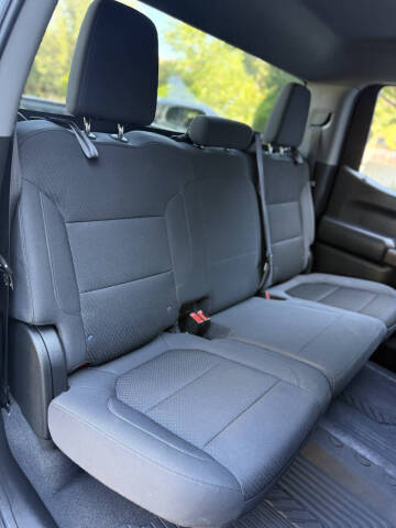 2021 Chevrolet Silverado 1500 Custom