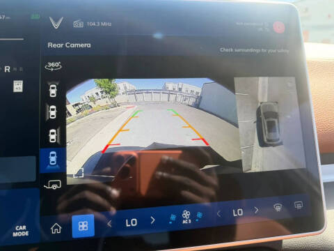 2024 VinFast VF8 Plus