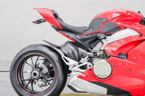 2018 Ducati Panigale V4 S