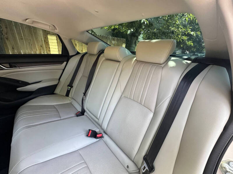 2018 Honda Accord Hybrid Touring