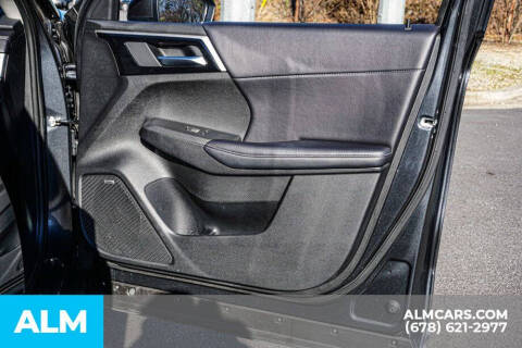 2025 Mitsubishi Outlander SE