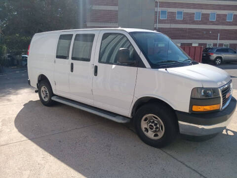 2023 GMC Savana 2500