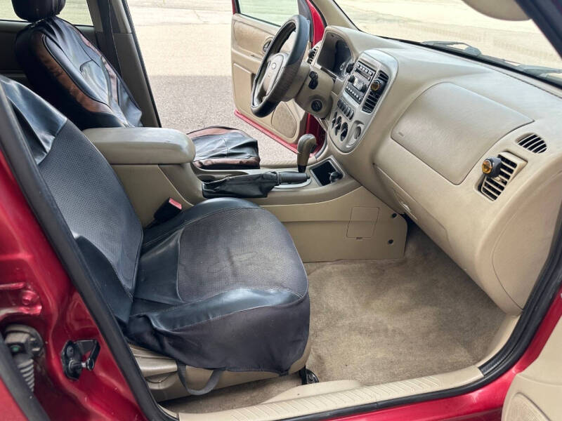 2005 Ford Escape Limited