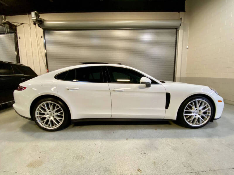 2018 Porsche Panamera