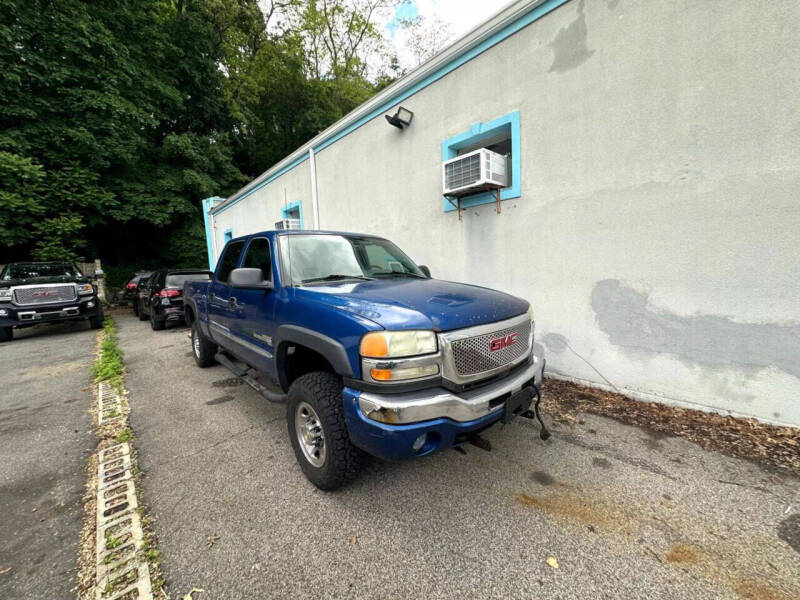 2004 GMC Sierra 2500HD