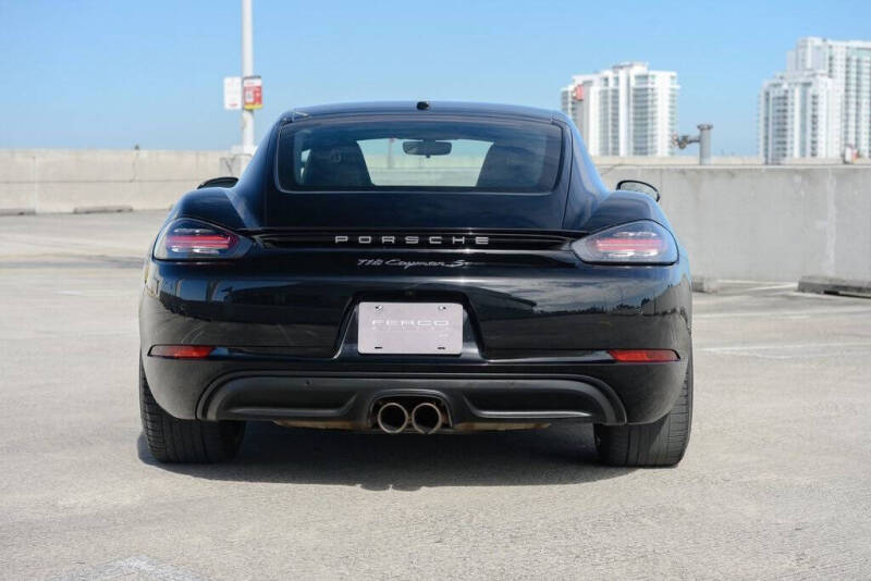 2018 Porsche 718 Cayman S