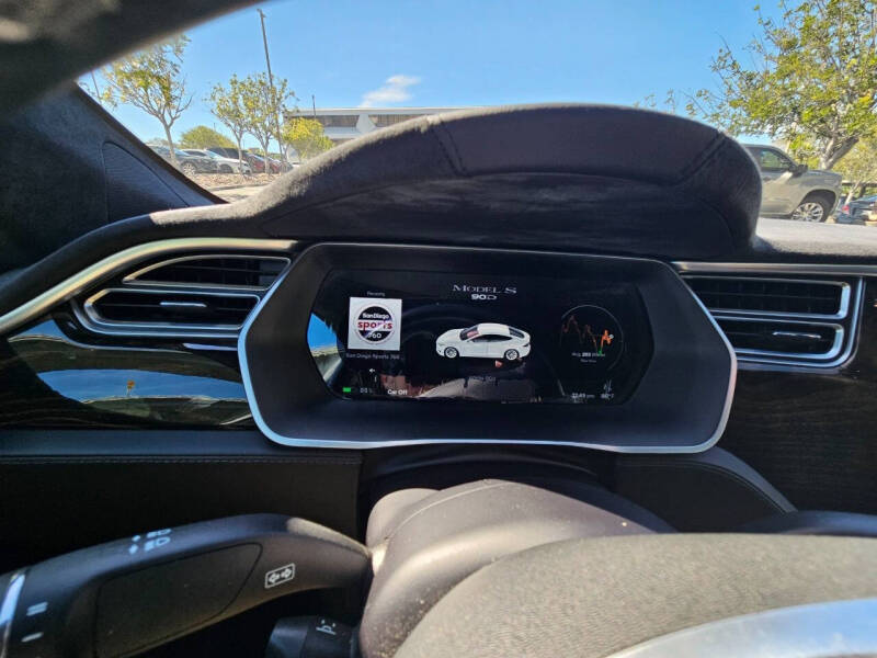 2016 Tesla Model S 90D